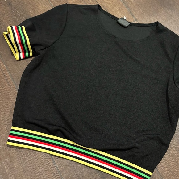 WINDSOR BLACK CROP TOP WITH COLORED STRIPE DETAILS - Picture 9 of 16